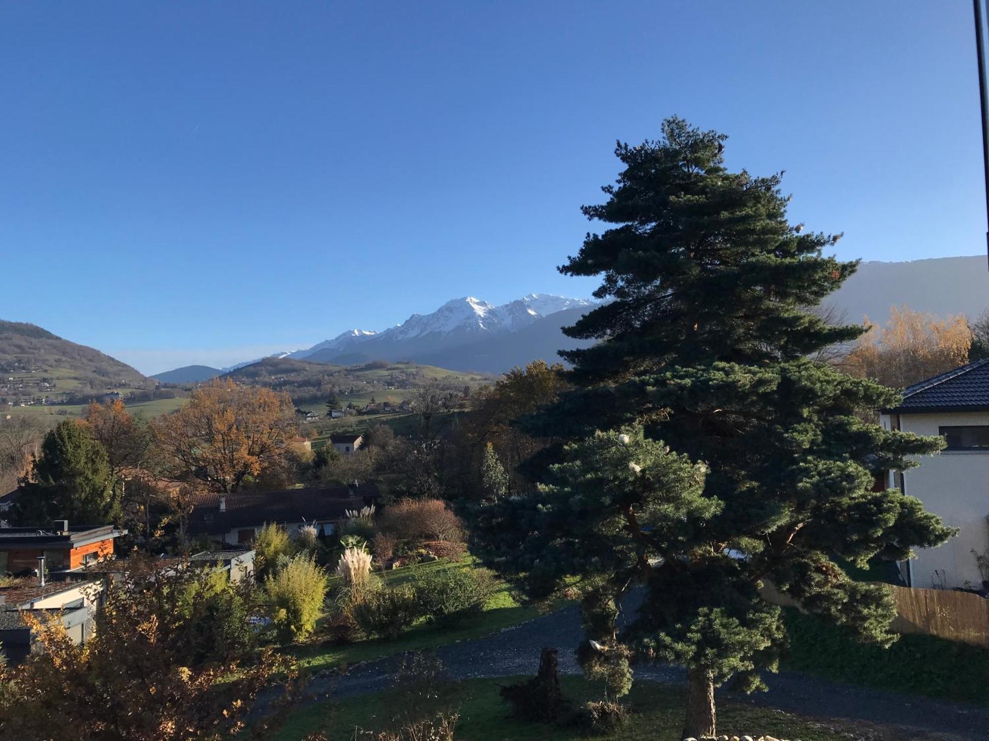 Appartement Dans Maison Brié-et-Angonnes エクステリア 写真